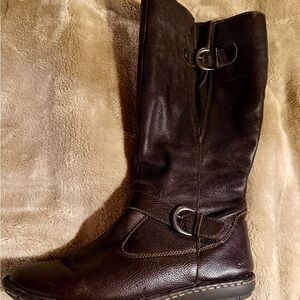 Born B.O.C Brown Leather Women's Riding Boots - size 10 / 42
